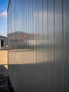 kontener z płyty warstwowej - boxtainer - producent kontenerów - standardowy kontener - prosty pawilon - tani kontener (12)