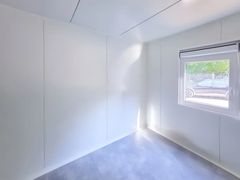 kontener z płyty warstwowej - boxtainer - producent kontenerów - standardowy kontener - prosty pawilon - tani kontener (18)