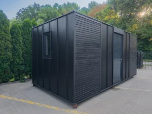 boxtainer - kontener gospodarczy - pomieszczenie gospodarcze - narzędziownia - czarna deska opalana (7)