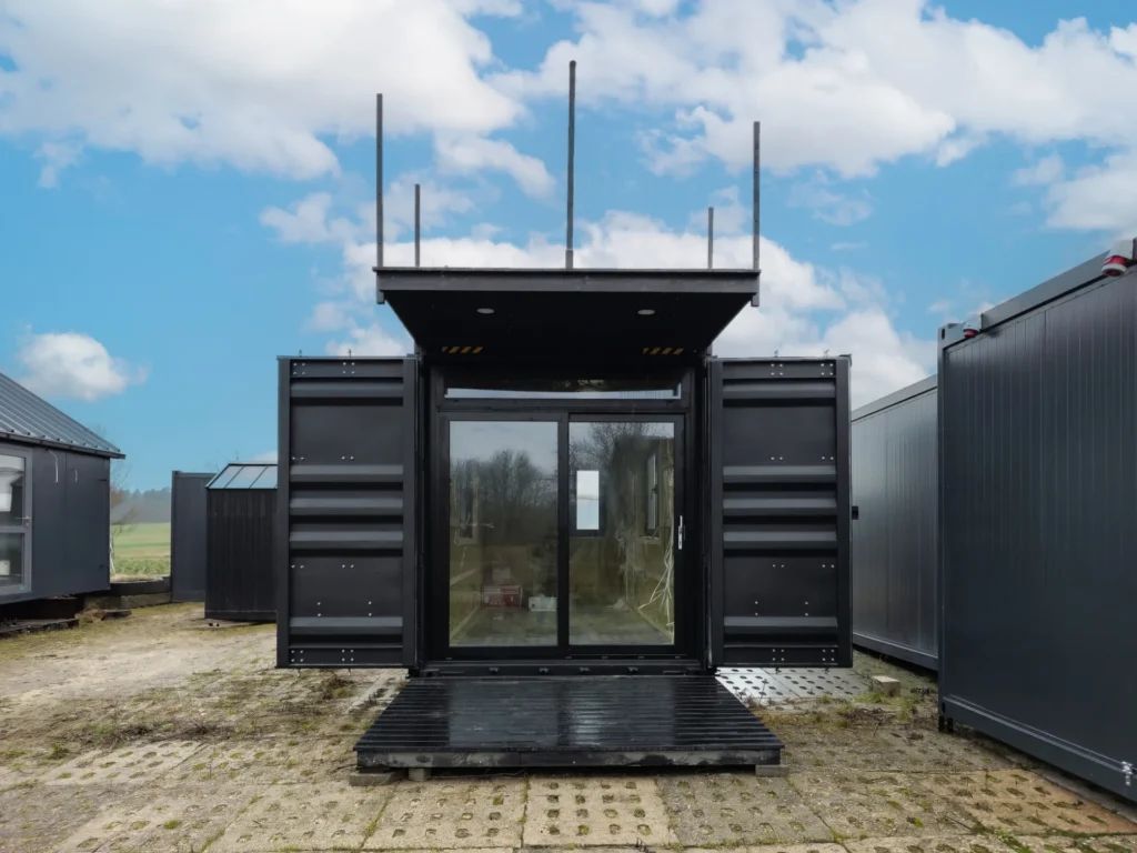 boxtainer kontener morski mieszkalny adaptacja kontenera morskiego 3